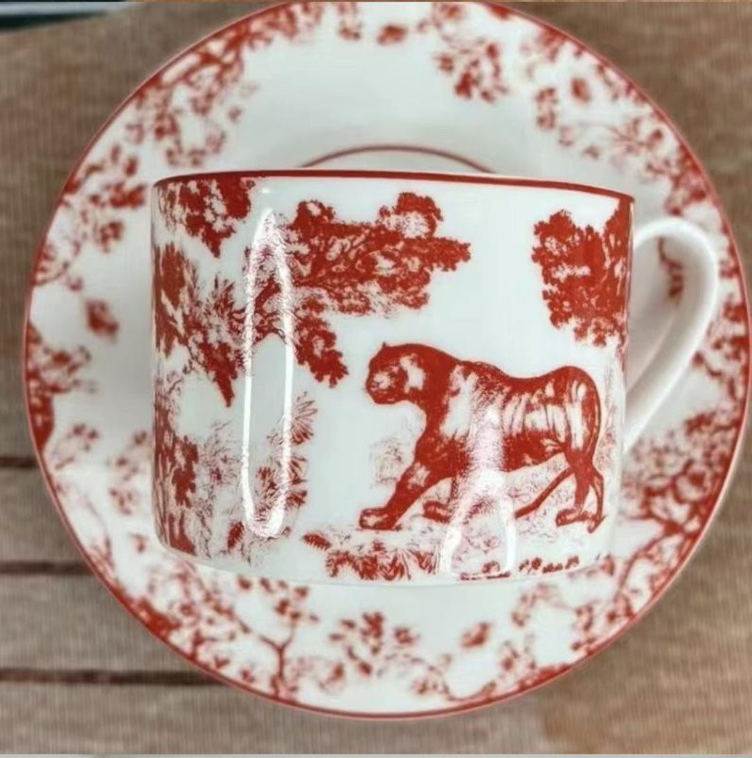 Dior cup Jungle Red