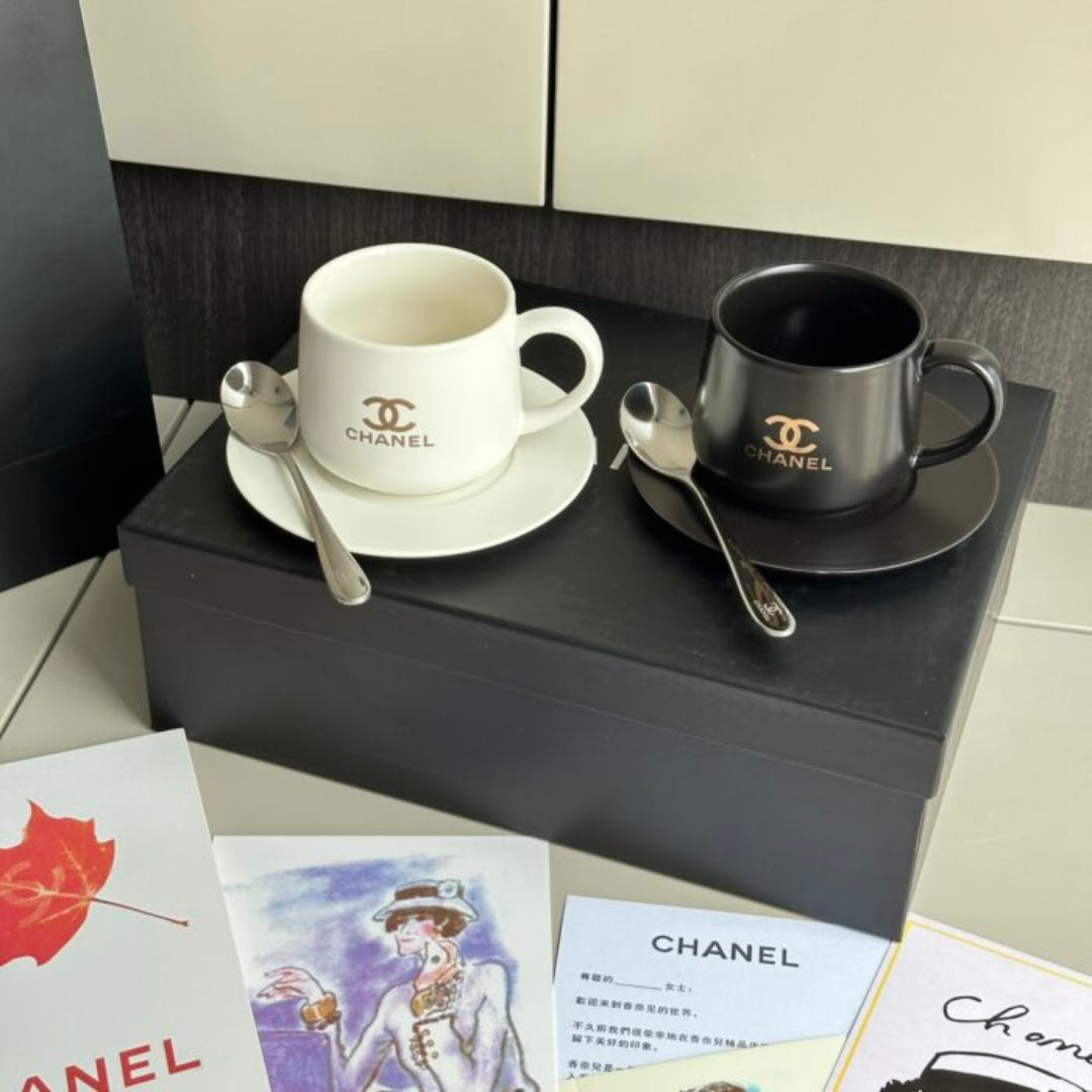 Chanel mug set
