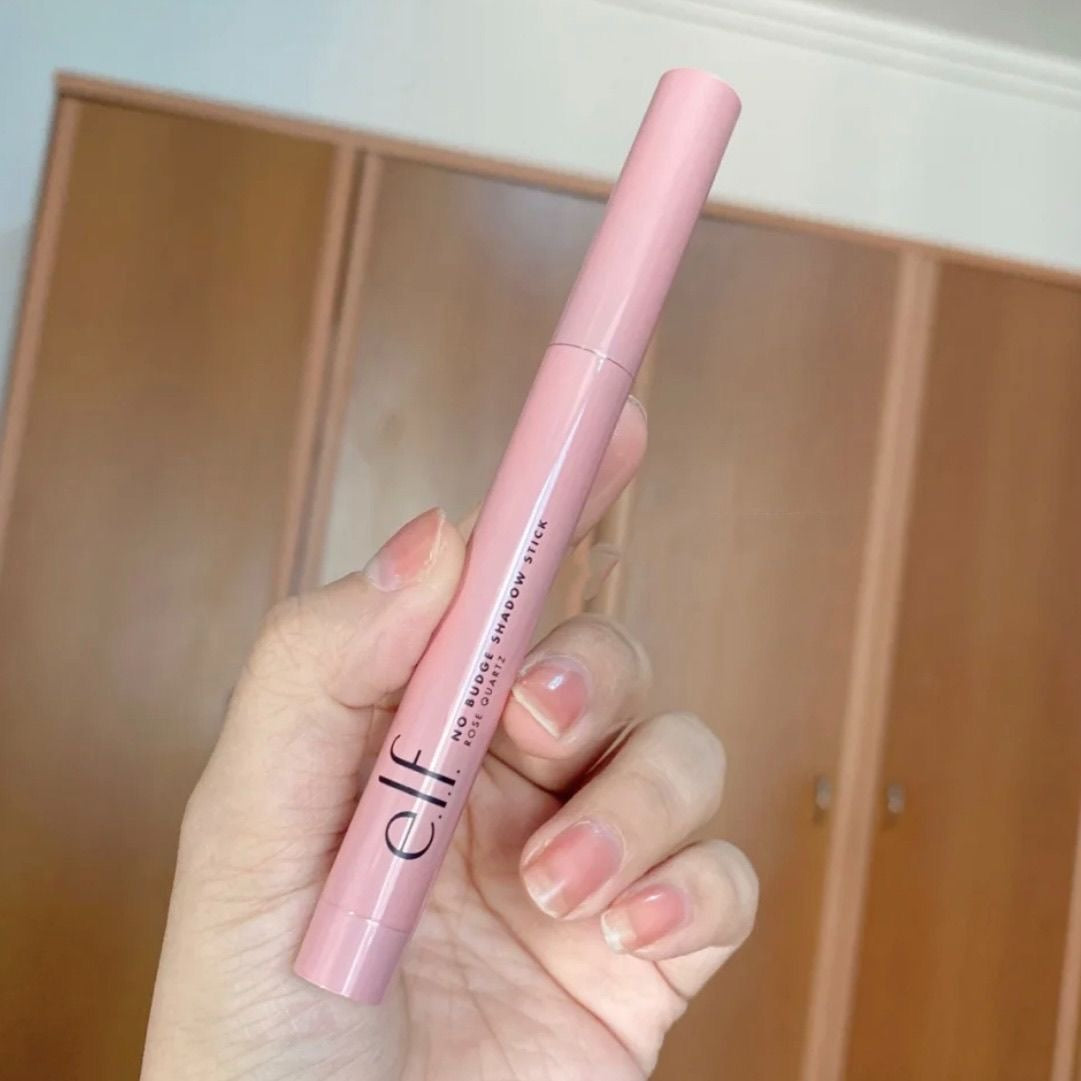 e.l.f. No Budge Shadow Stick