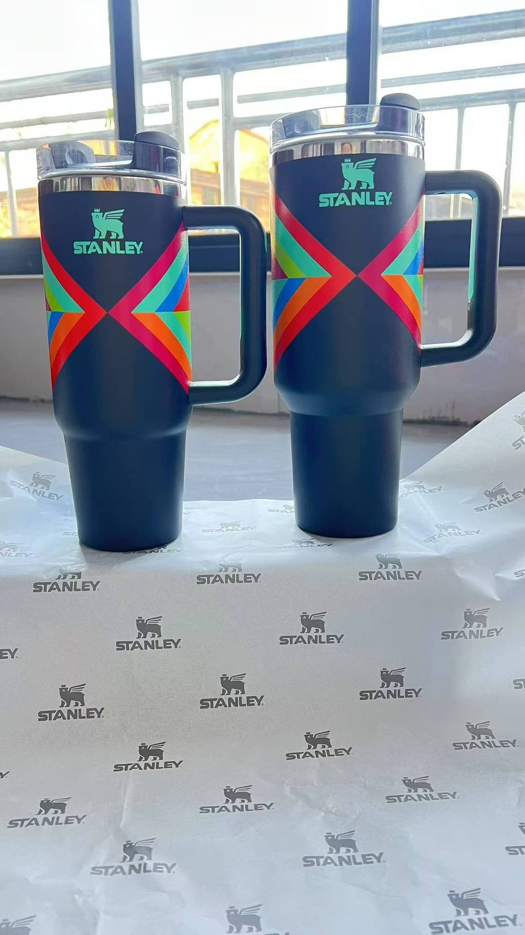 Stanley HYPER GEOMETRIC - Blend Gifts