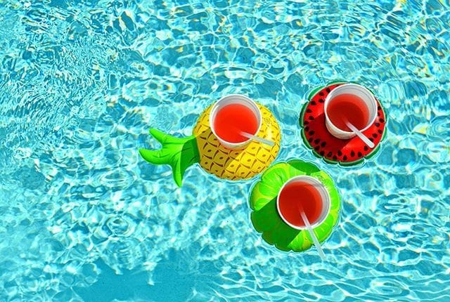 Inflatable Cup Holder - Blend Gifts