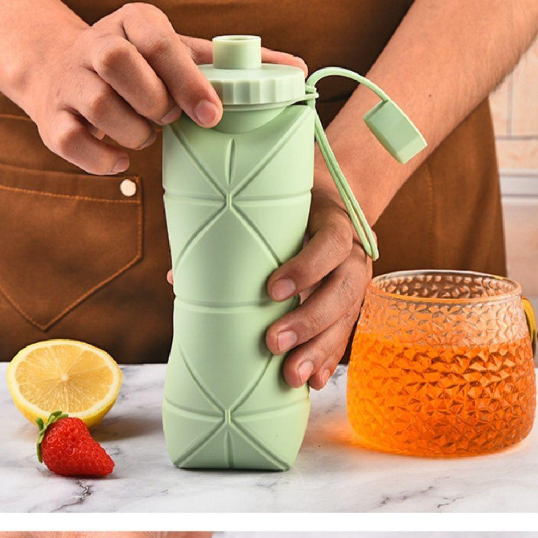 Silicone Folding Water Bottle – Collapsible & Portable