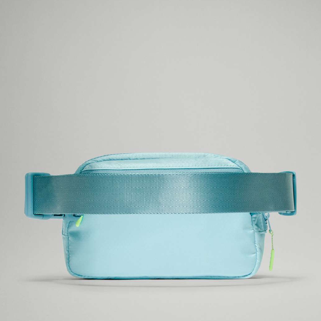 Lululemon belt bag