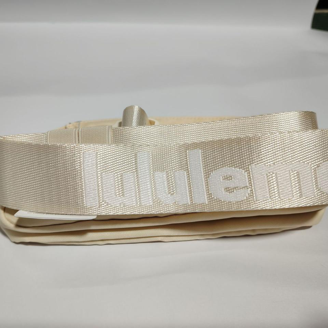 Lululemon belt bag