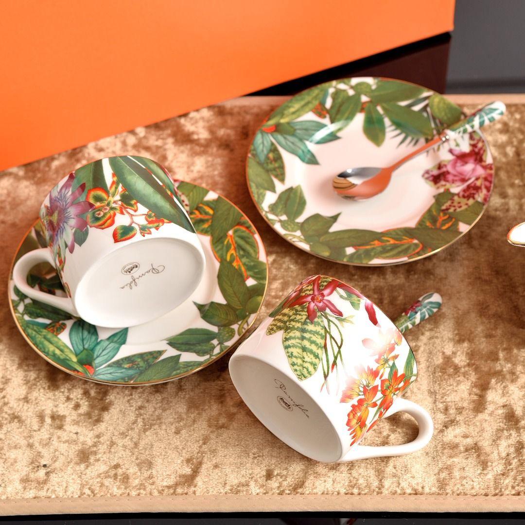 Hermès tea set