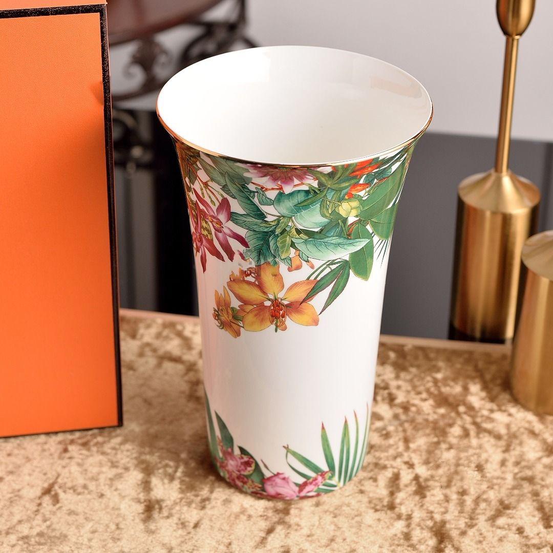 Hermes Cups & Vase