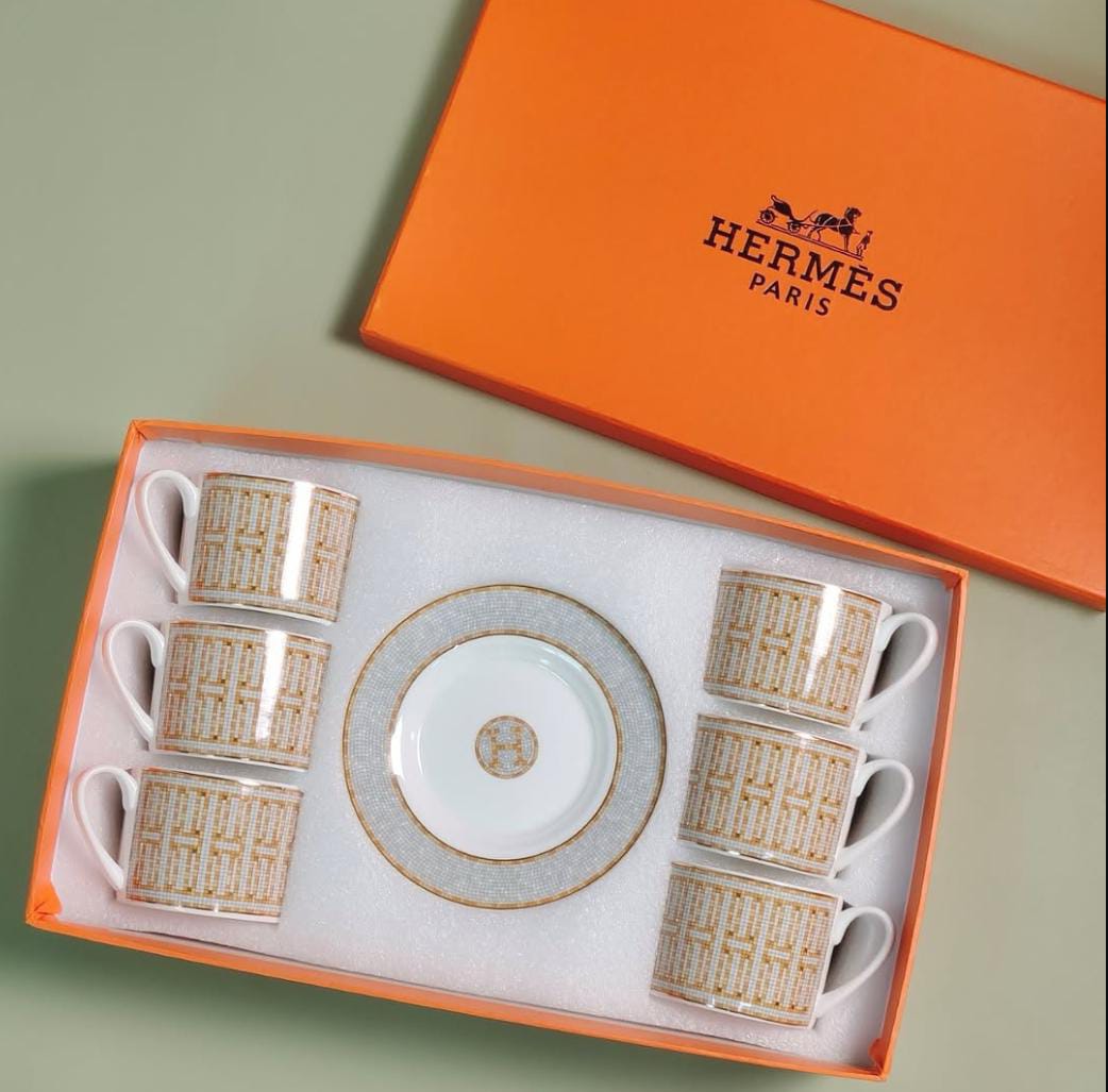 Hermes coffee cup