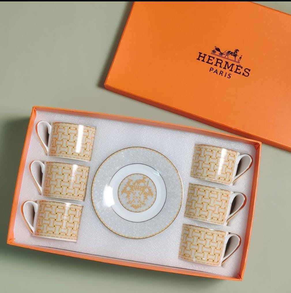 Hermes coffee cup