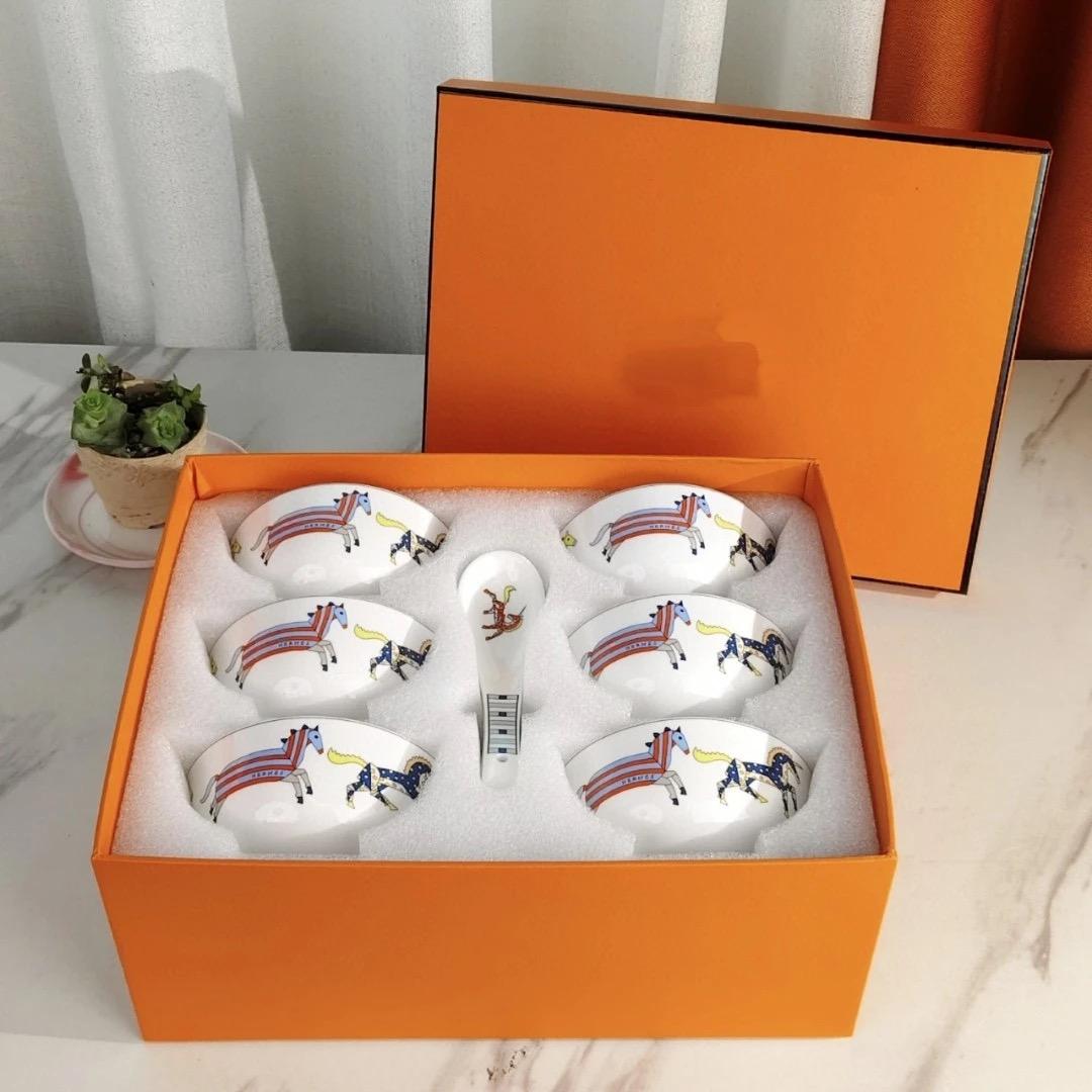 Hermes tableware