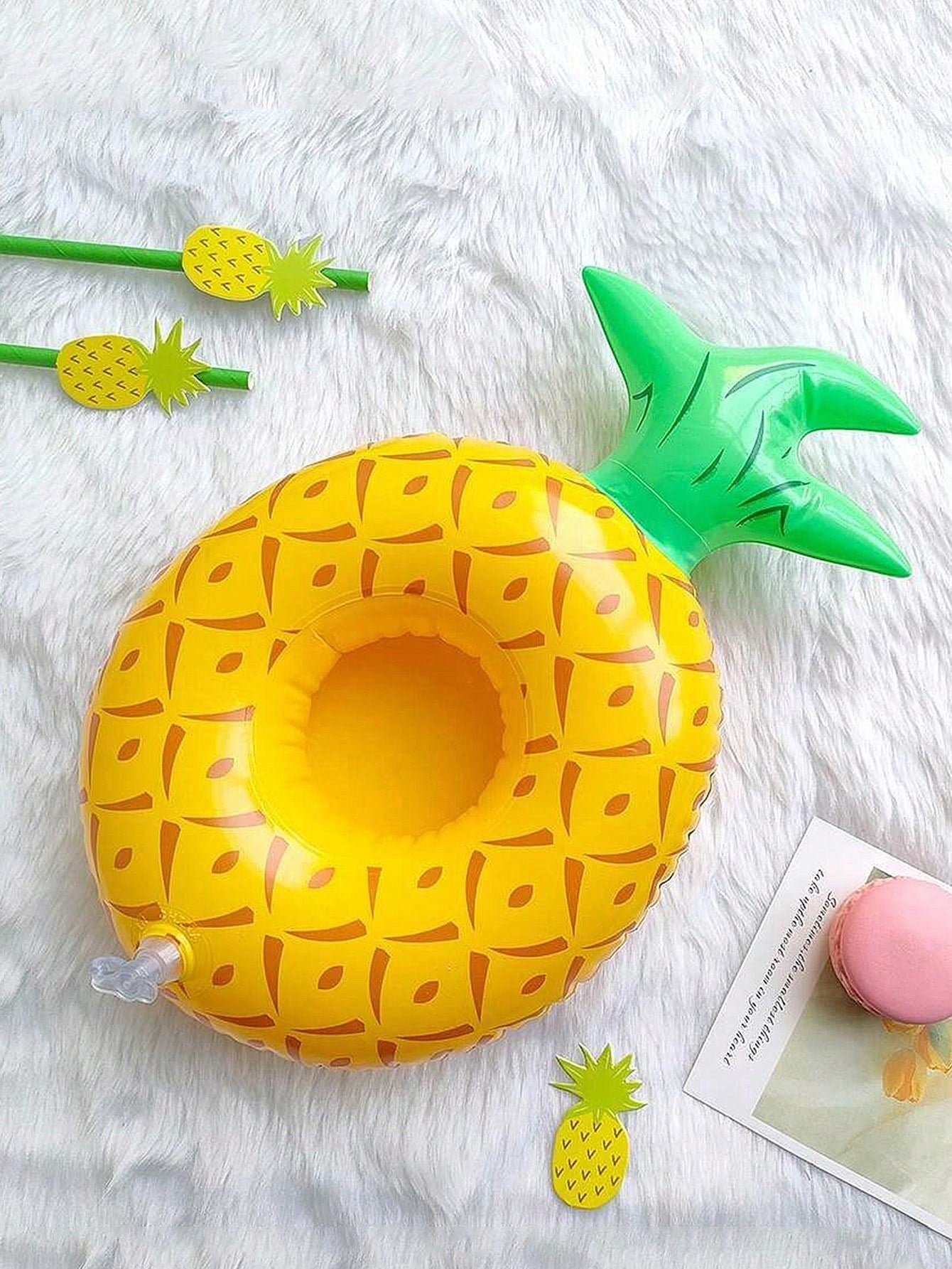 Pool Cup Holder Blend Gifts