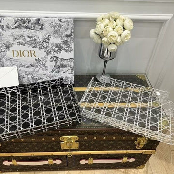 Dior Checkered Pattern American Style Square Acrylic Resin Dishwasher Safe Transparent Glass Storage Tray DIOR