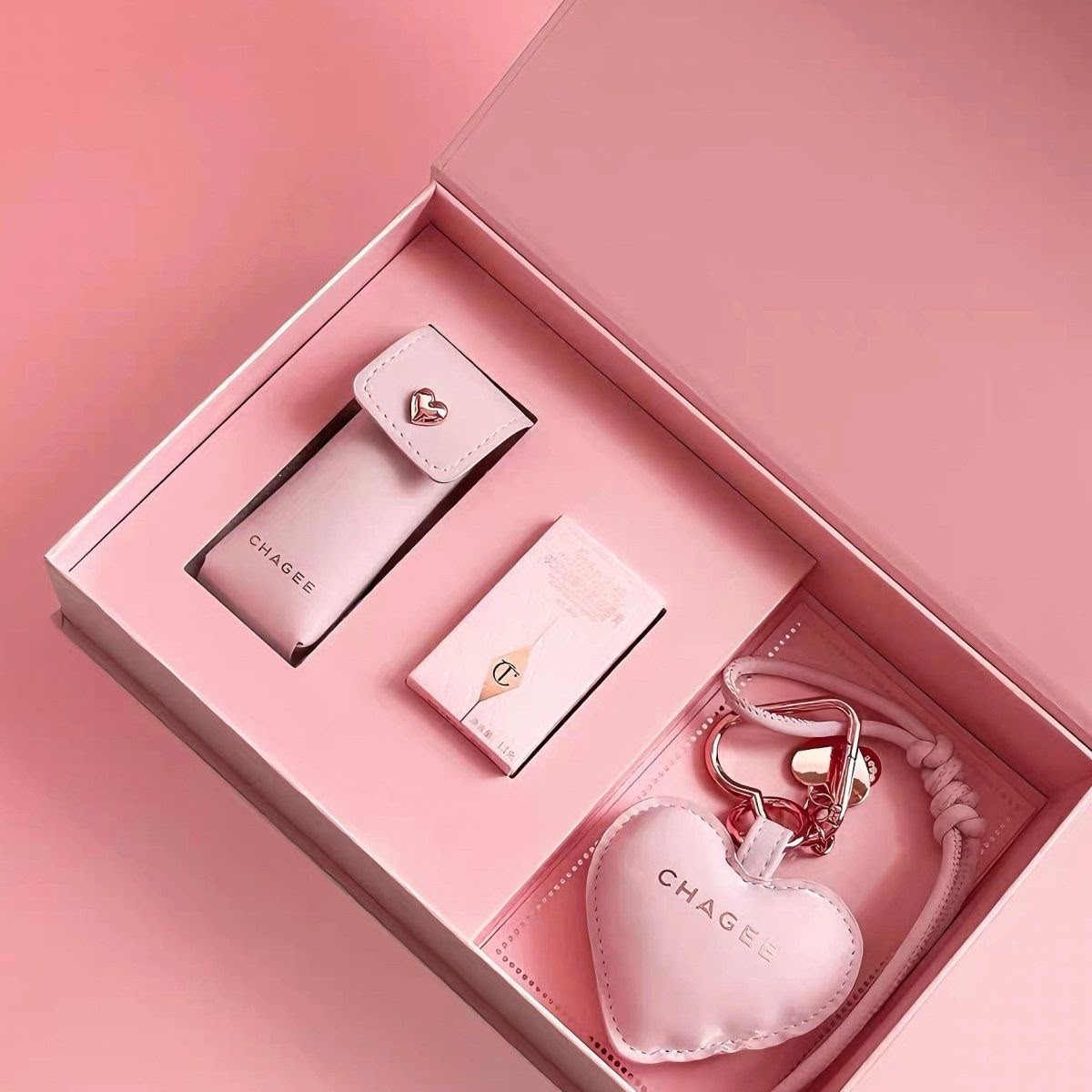 Charlotte Tilbury co-branded gift set Blend Gifts