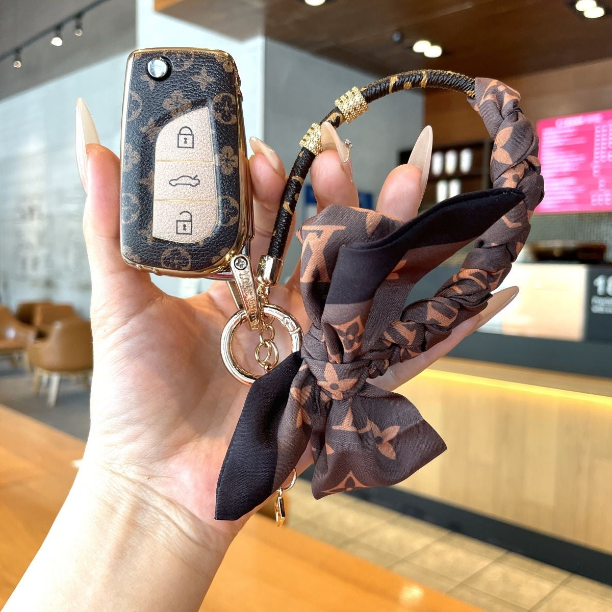 Louis Vuitton car key cover. - Blend Gifts