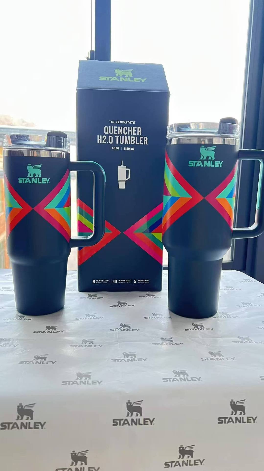 Stanley HYPER GEOMETRIC - Blend Gifts