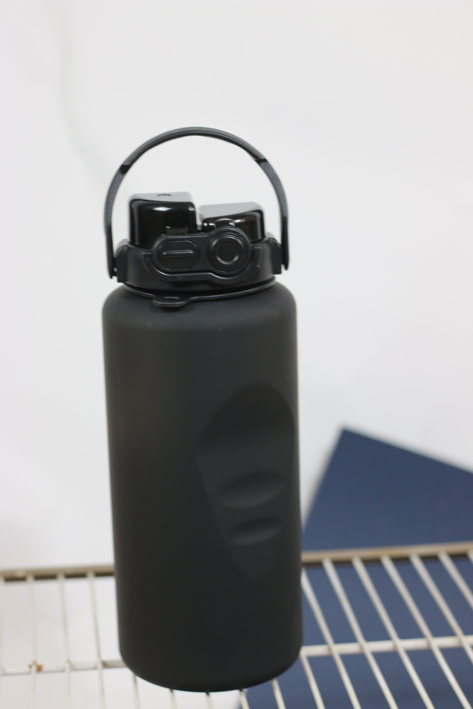 3 in 1 Bottle with mobile holder - bottle 54 - Blend Gifts