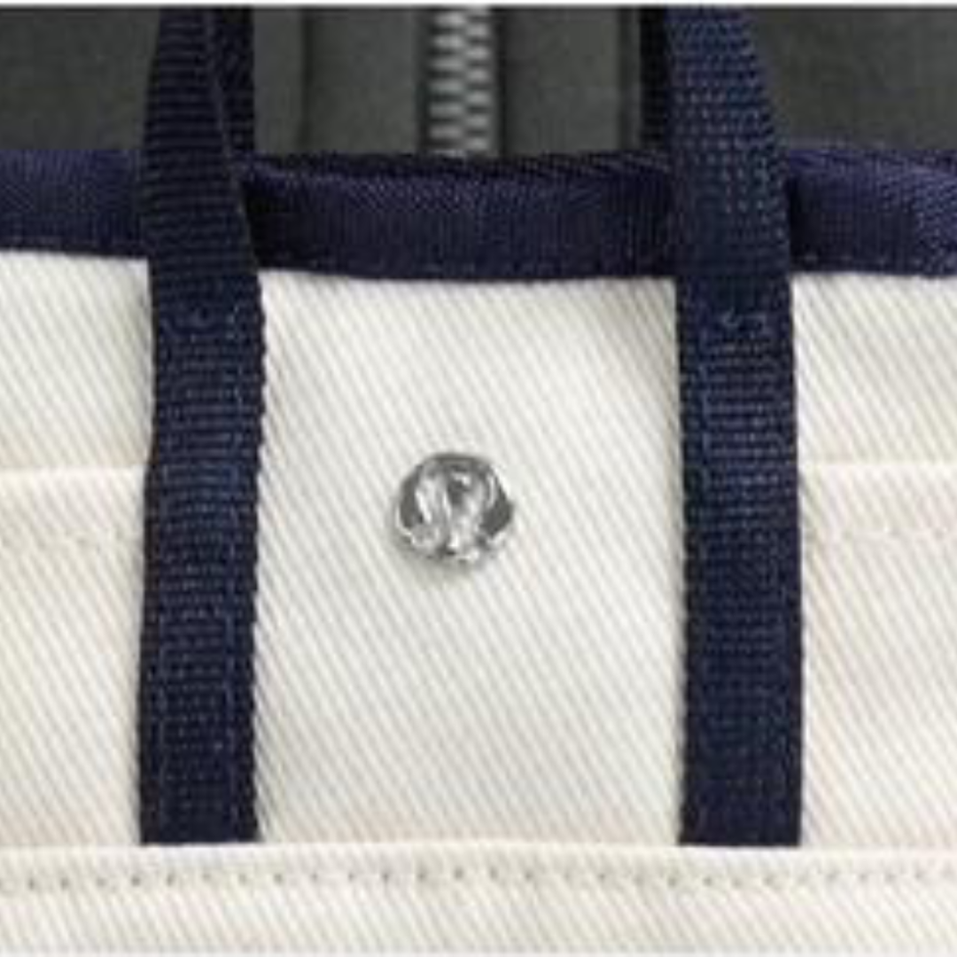 Lululemon mini fabric pouch