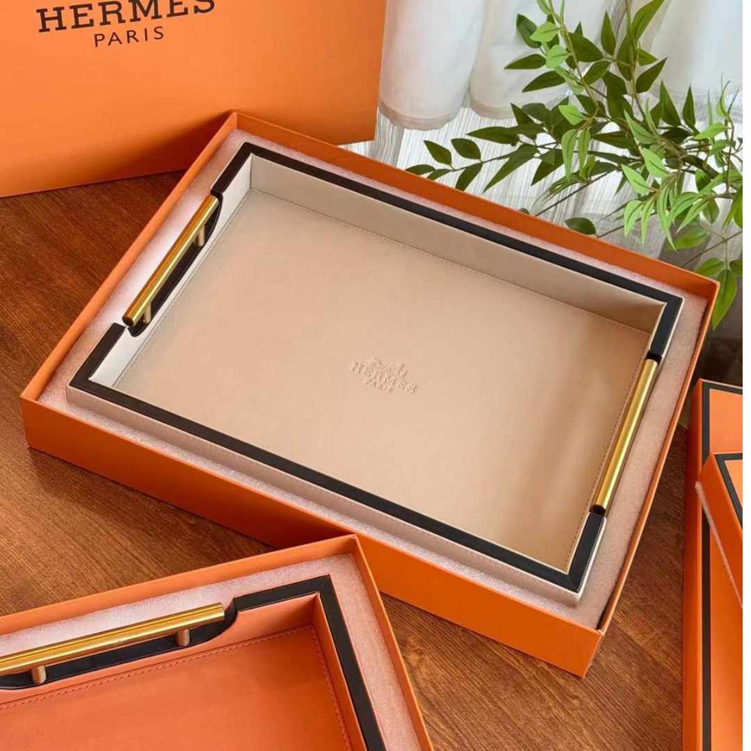 Hermès Tray