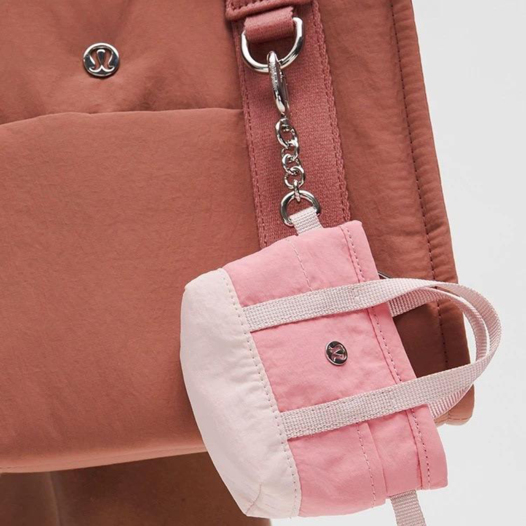 Lululemon mini fabric pouch