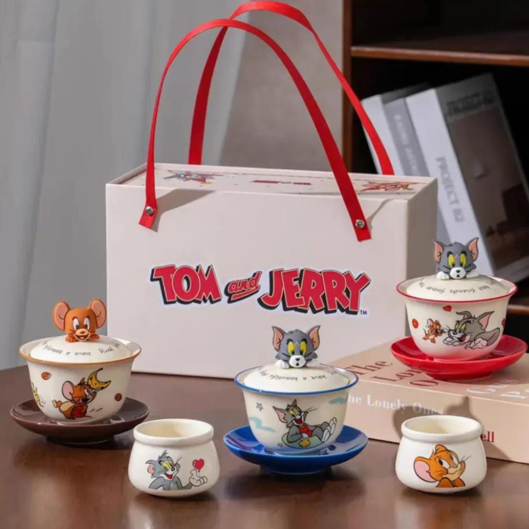 Tom & Jerry Ceramic Tea Set with Gift Bag