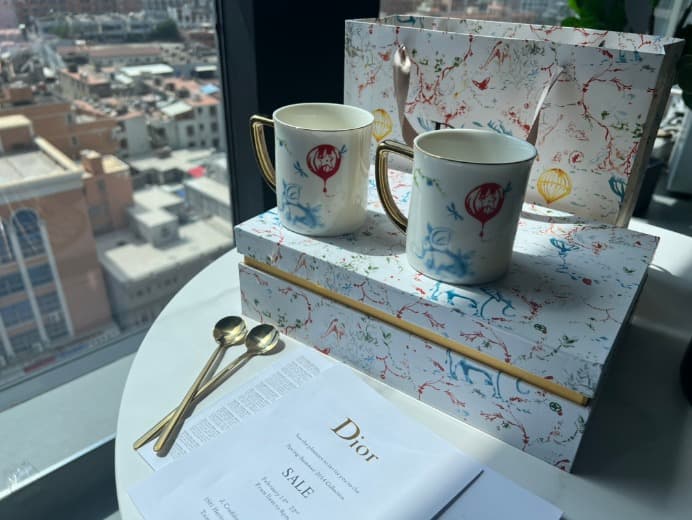 Dior mug+spoon