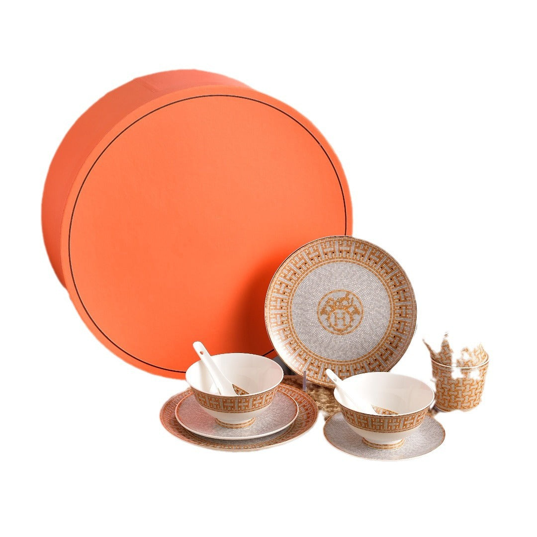Hermès Dinnerware