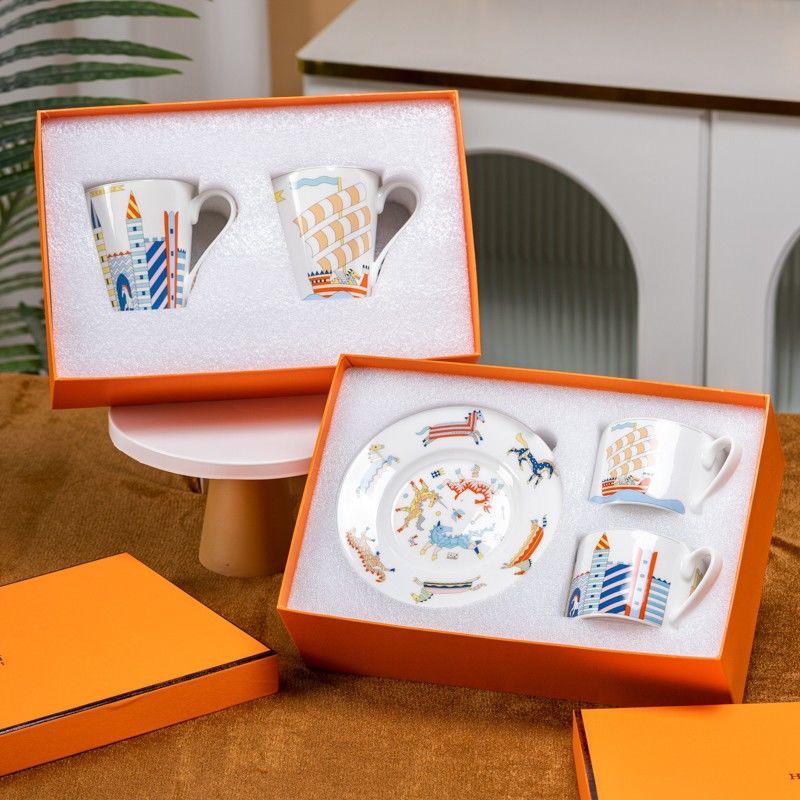 Hermes tableware