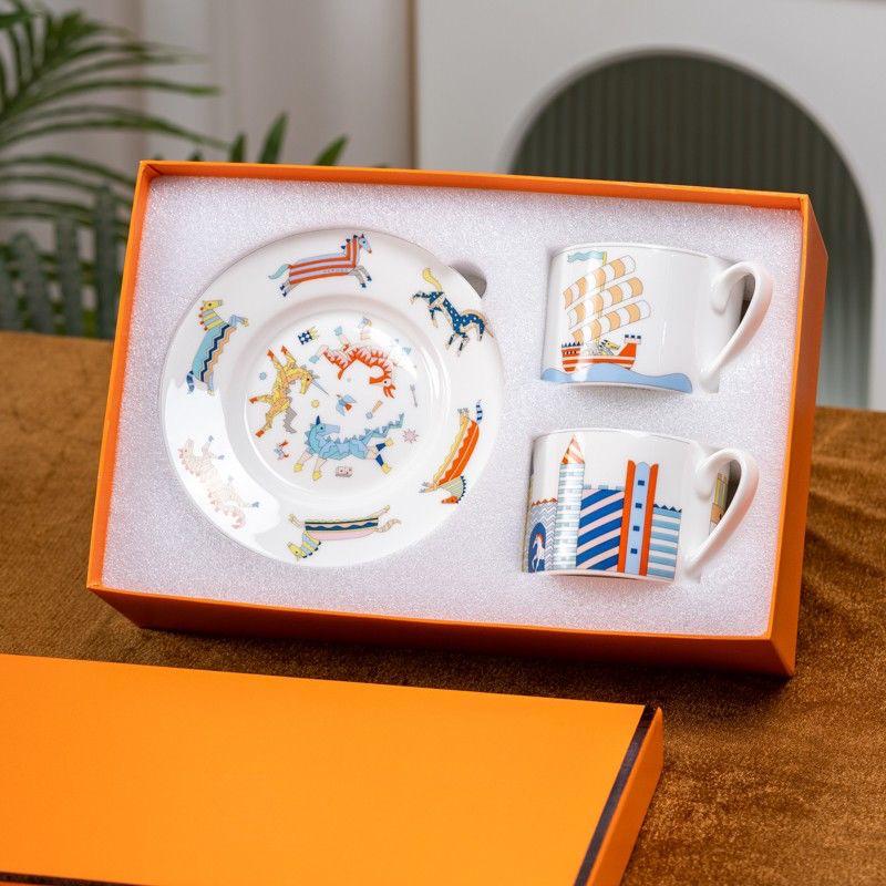Hermes tableware