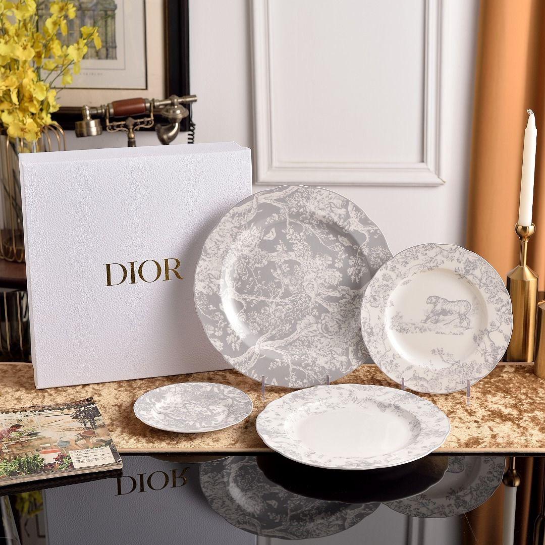 Christian Dior Jungle Tige