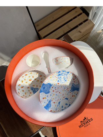 Hermès porcelain dinnerware