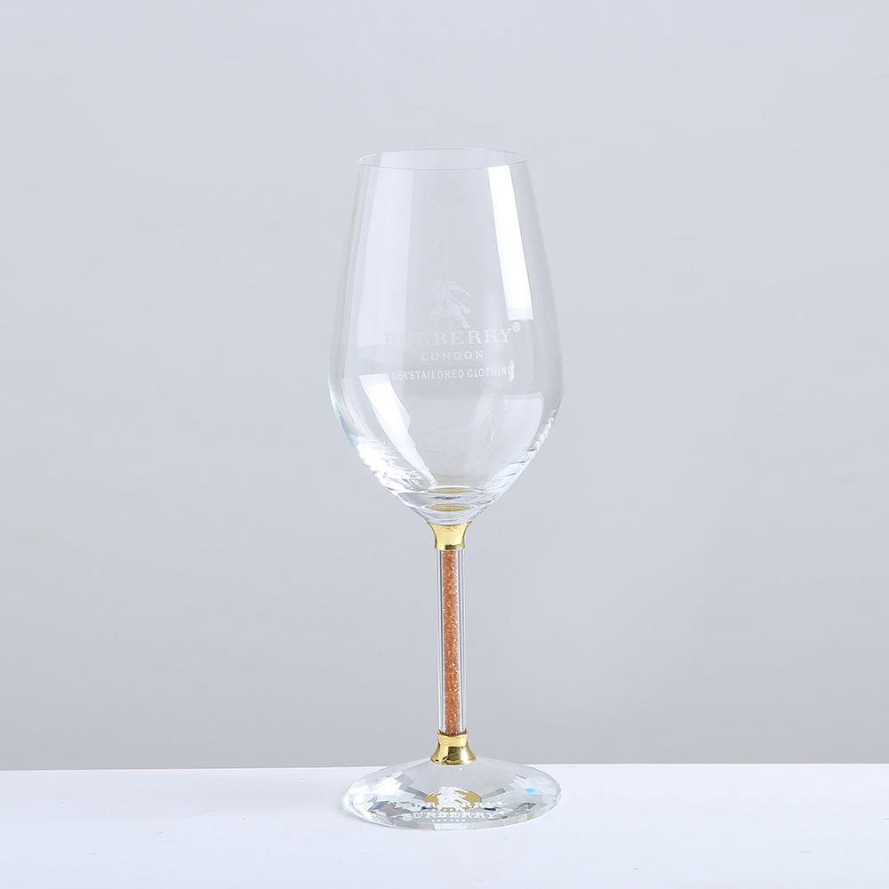 Burberry wine glasses set