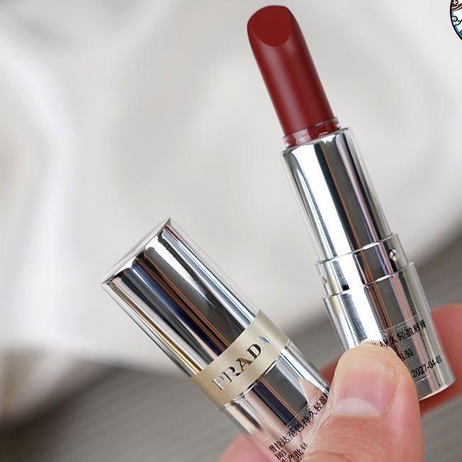 Prada lipstick