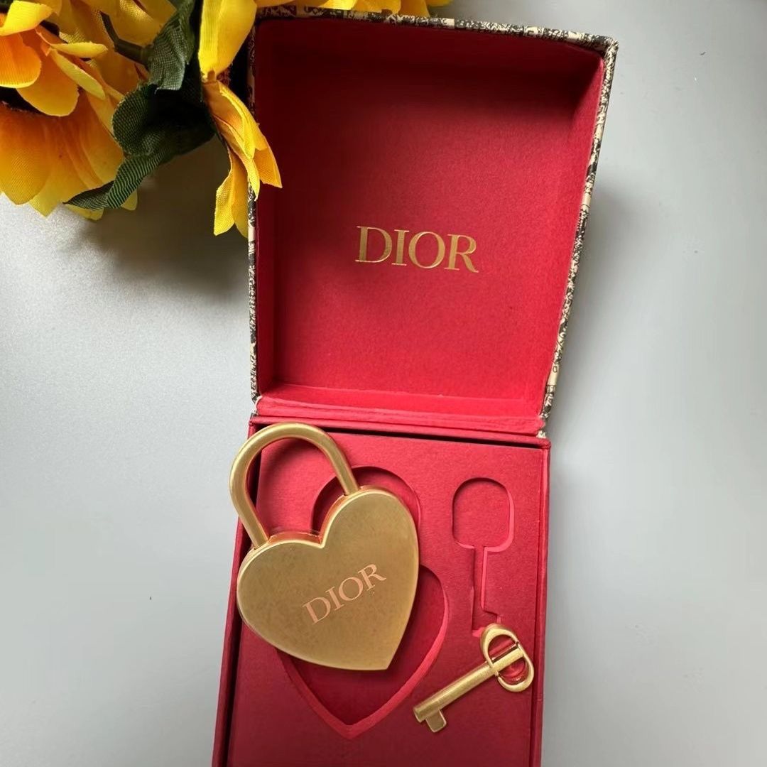 Dior Valentine's Day gift gold metal love lock with key
