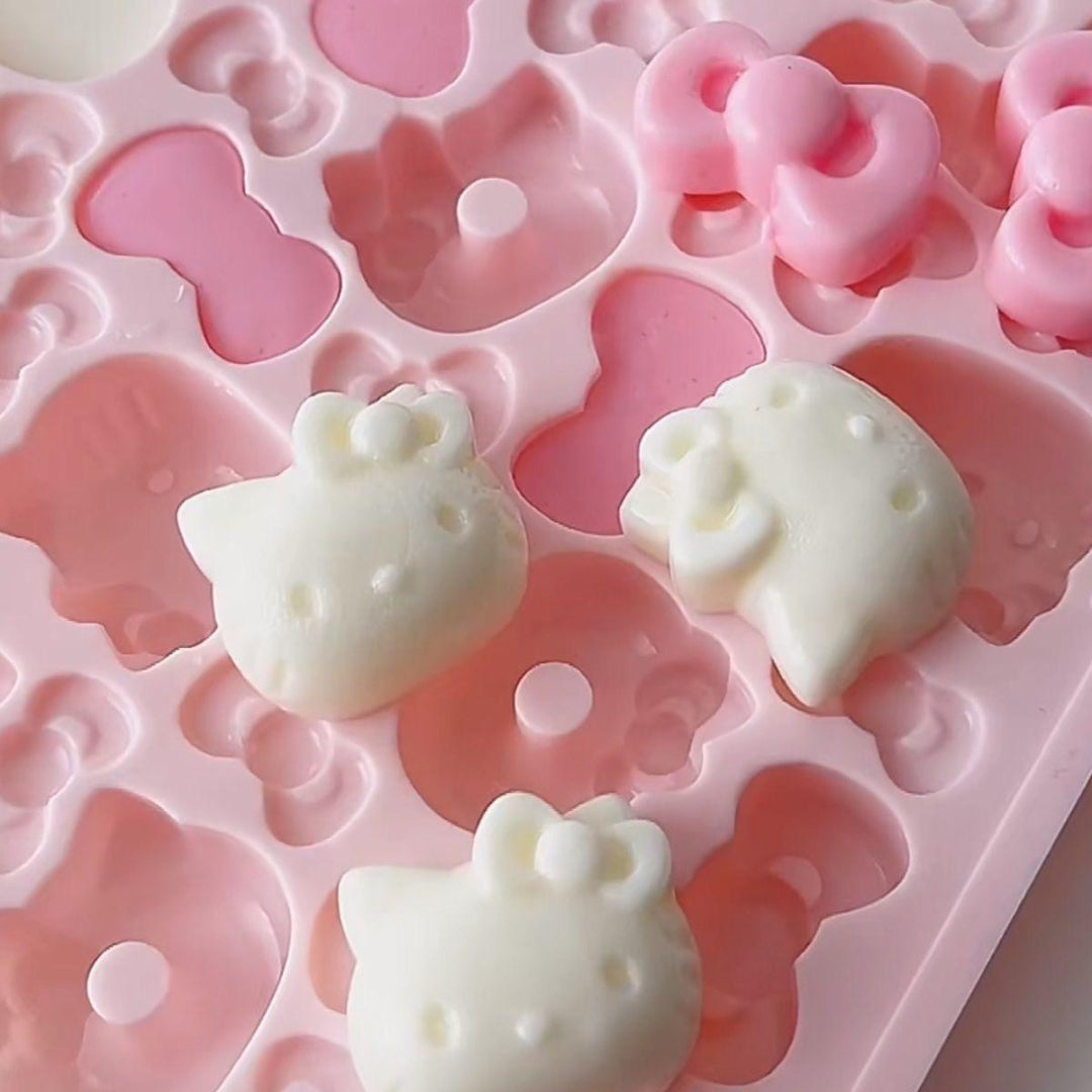 Hello Kitty-themed ice cube