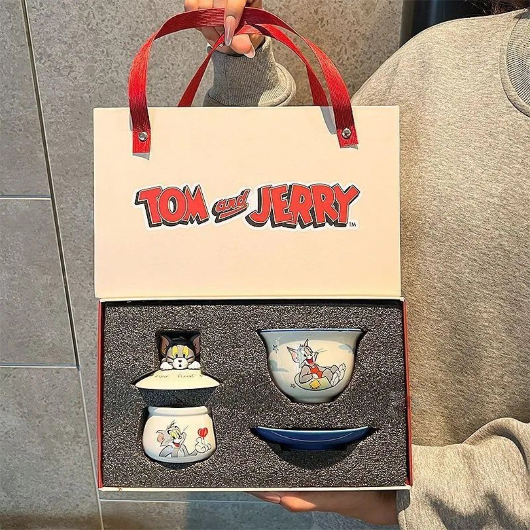 Tom & Jerry Ceramic Tea Set with Gift Bag