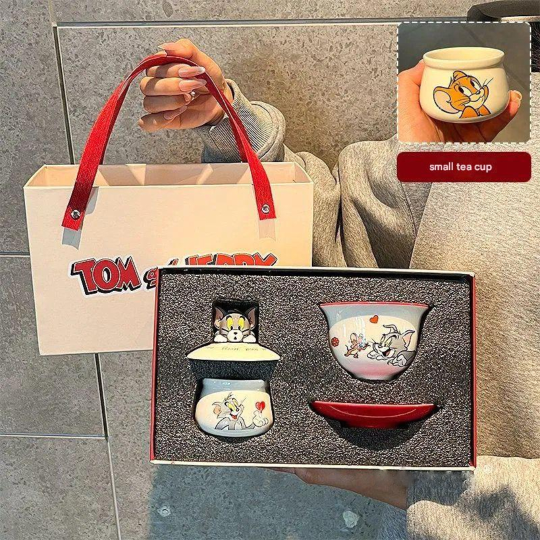 Tom & Jerry Ceramic Tea Set with Gift Bag