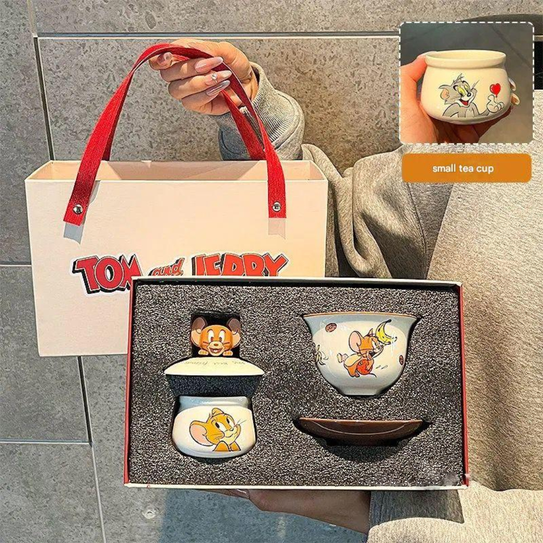 Tom & Jerry Ceramic Tea Set with Gift Bag
