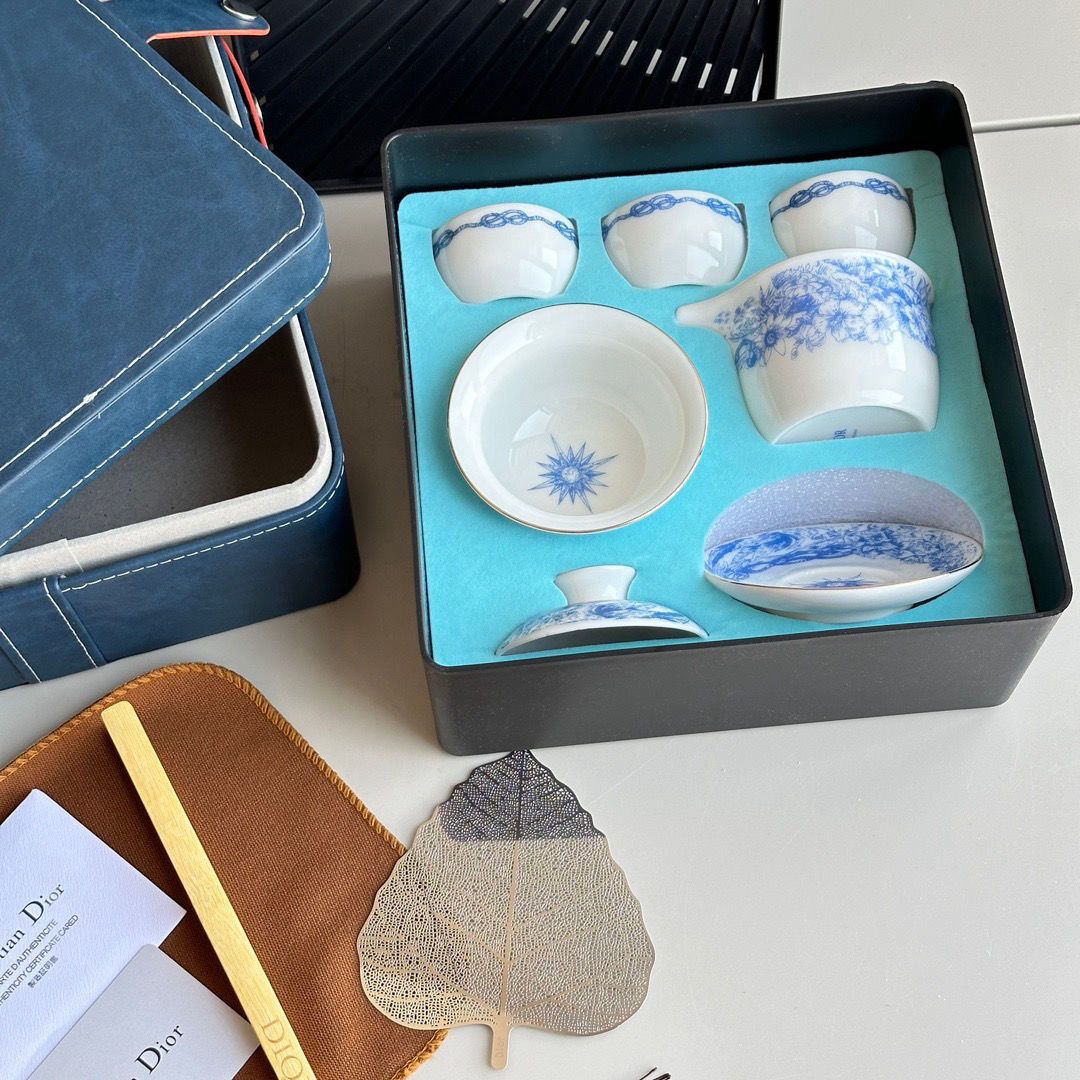 Dior Infinite Dream Blend Gifts