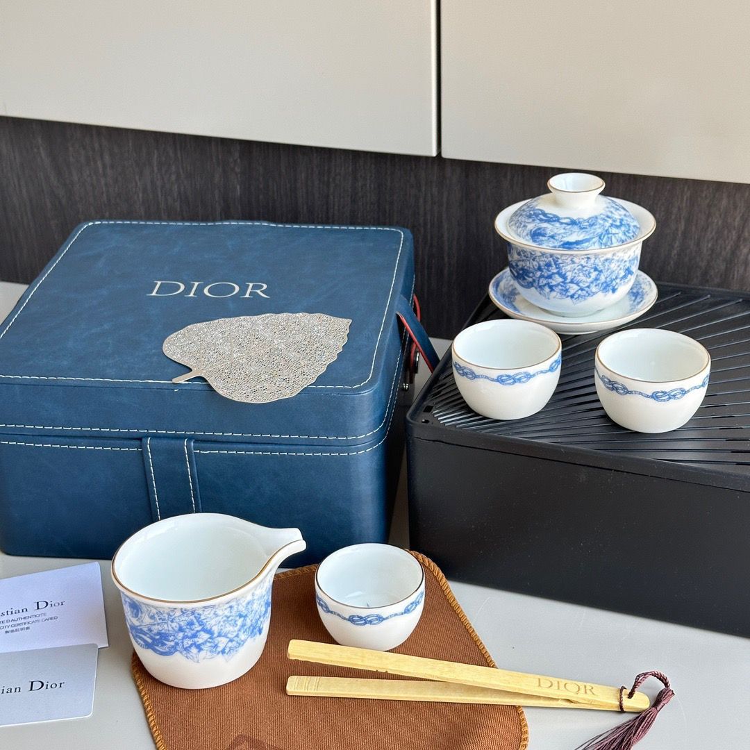 Dior Infinite Dream Blend Gifts