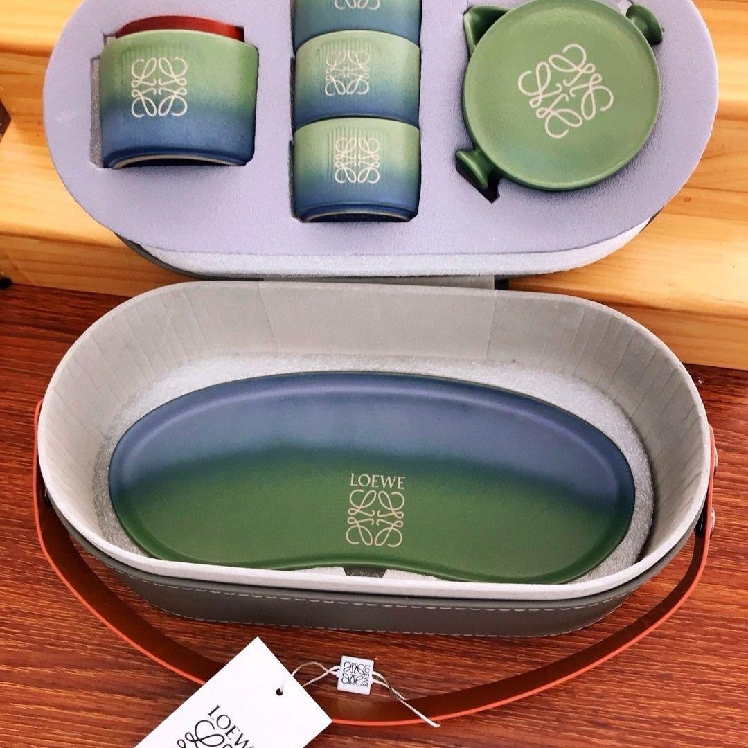 Loewe ceramic tea set
