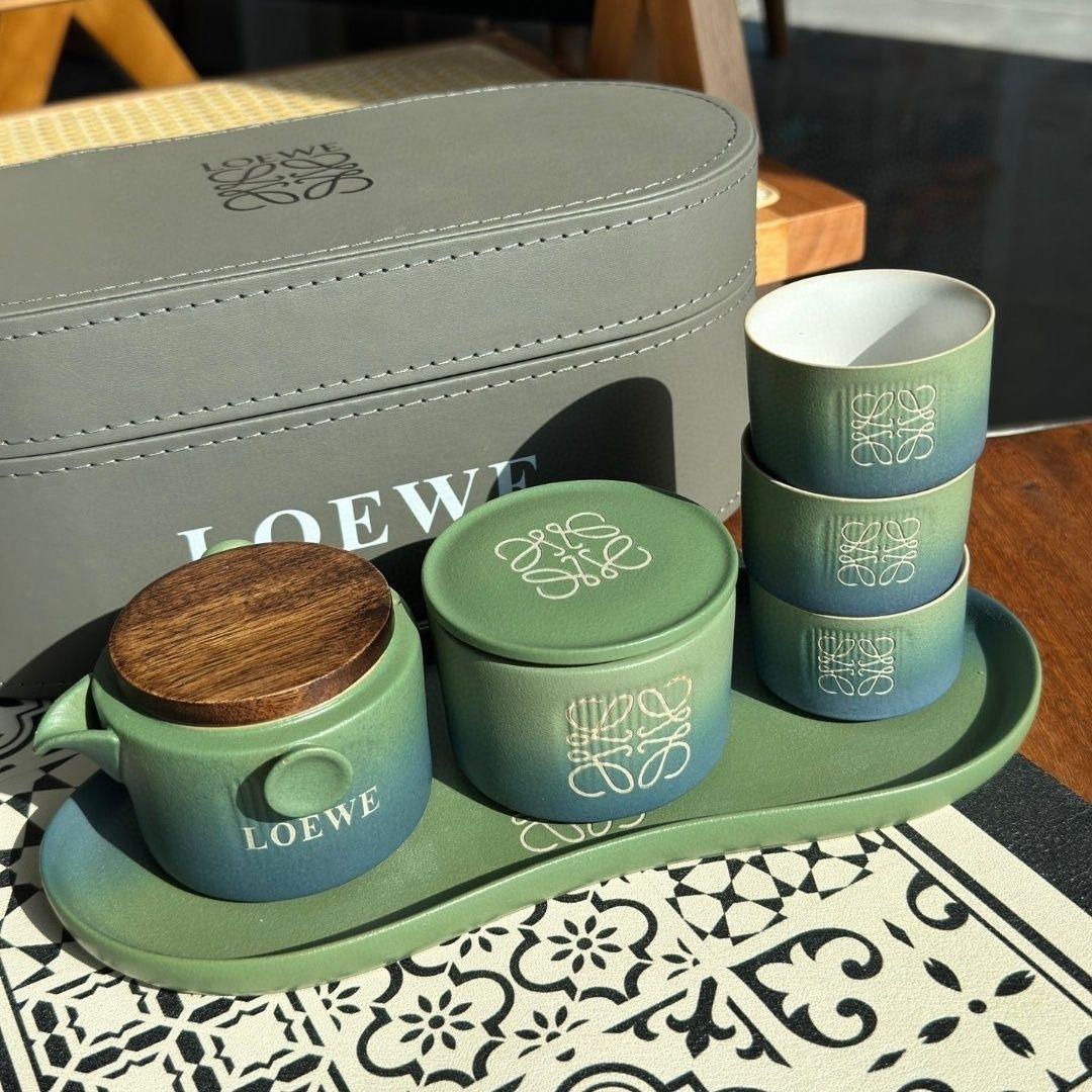 Loewe ceramic tea set
