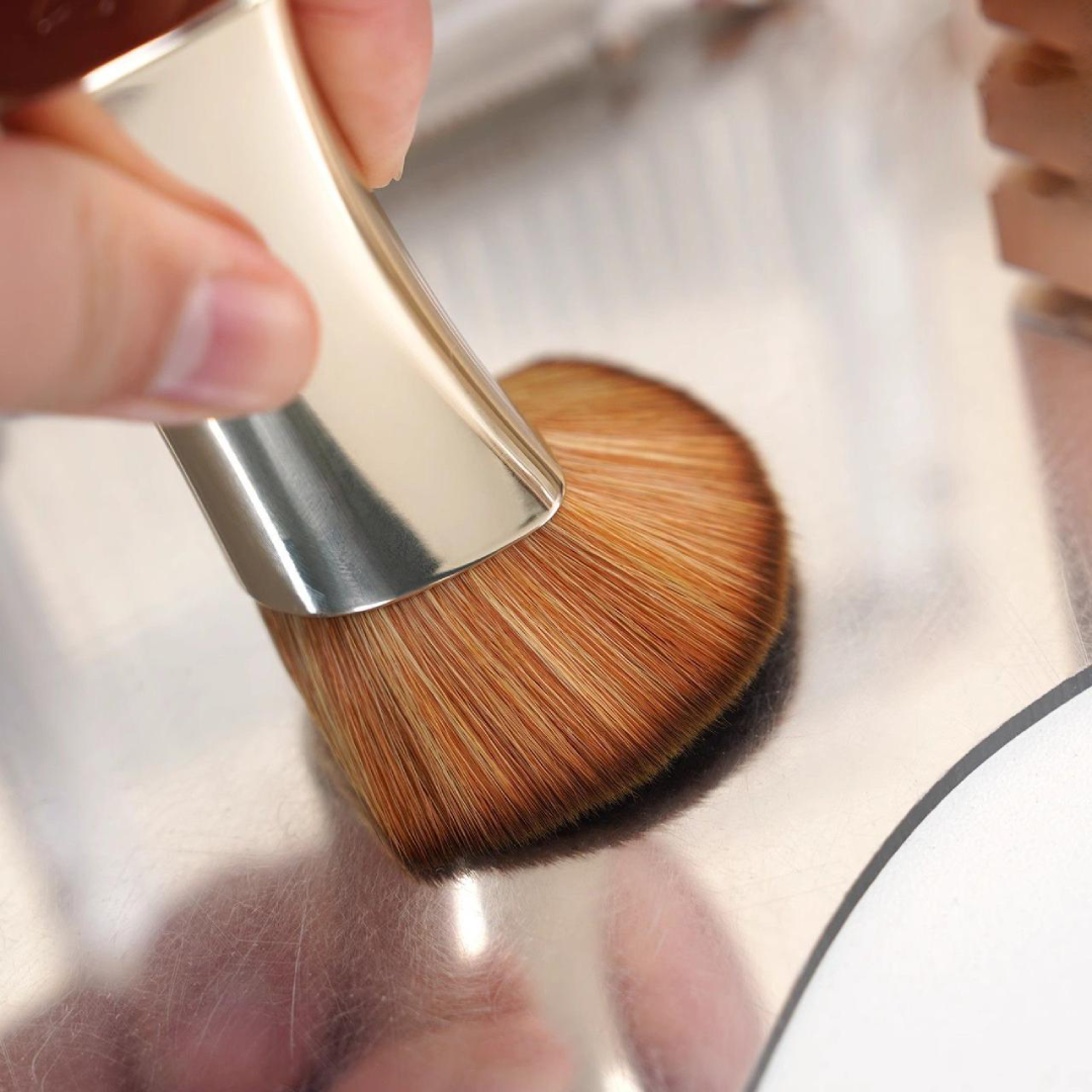 Lancôme Pure Foundation Brush Blend Gifts