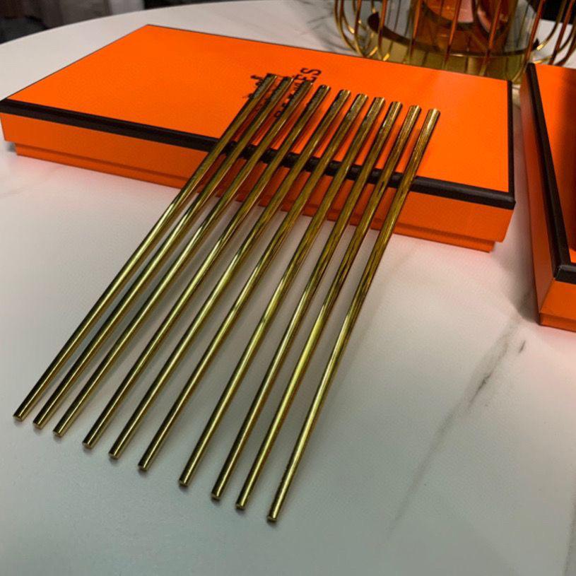 Hermès Elegant Set of Reusable Chopsticks