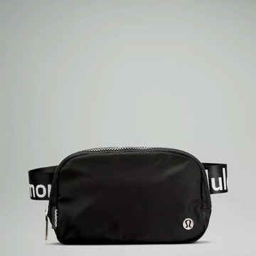 Lululemon belt bag Blend Gifts