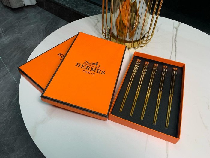Hermès Elegant Set of Reusable Chopsticks