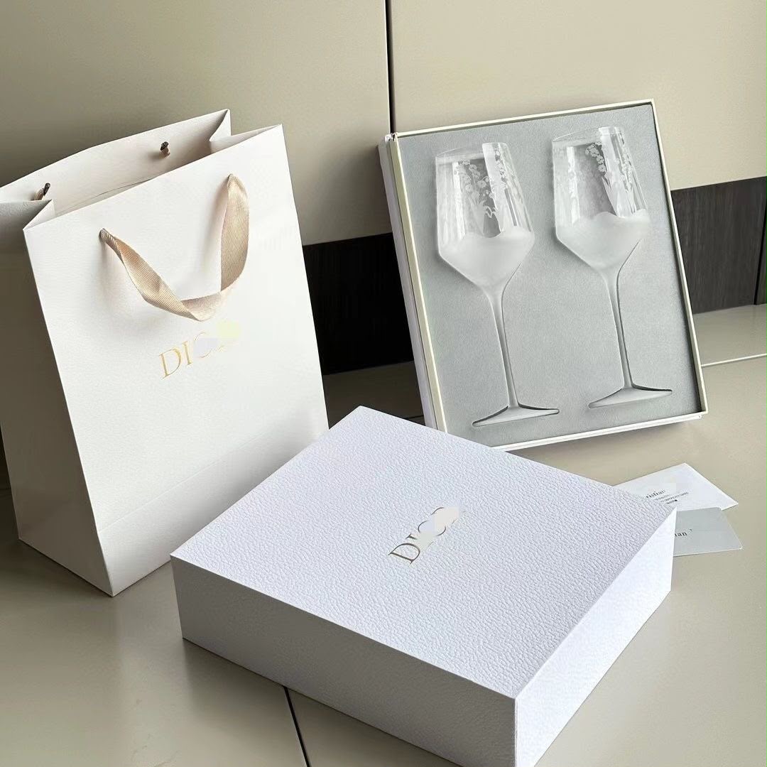 Christian Dior Light Luxury Lily of the Valley Pattern Crystal Glass Gift Box