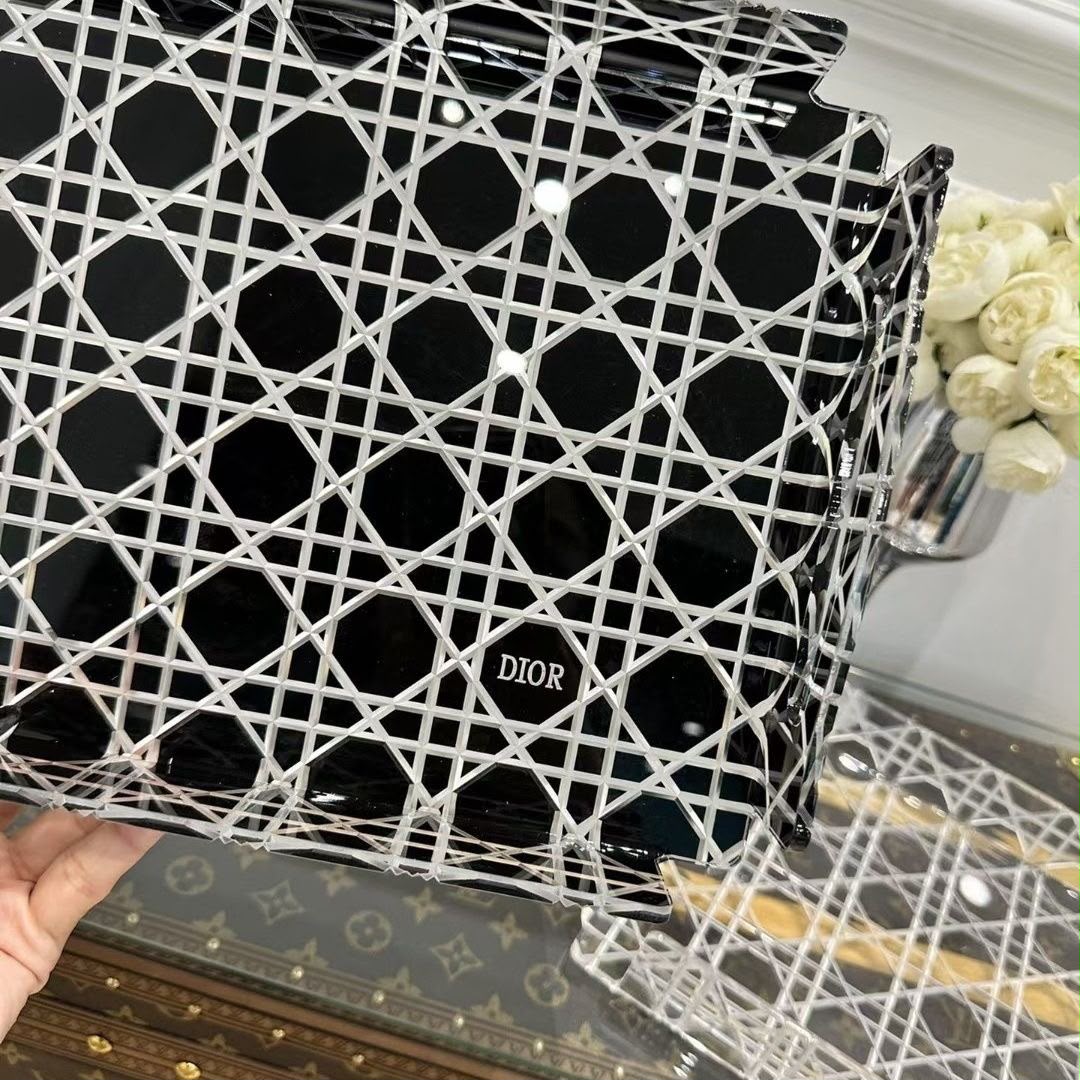 Christian Dior Checkered Pattern American Style Square Acrylic Resin Dishwasher Safe Transparent Glass Storage Tray