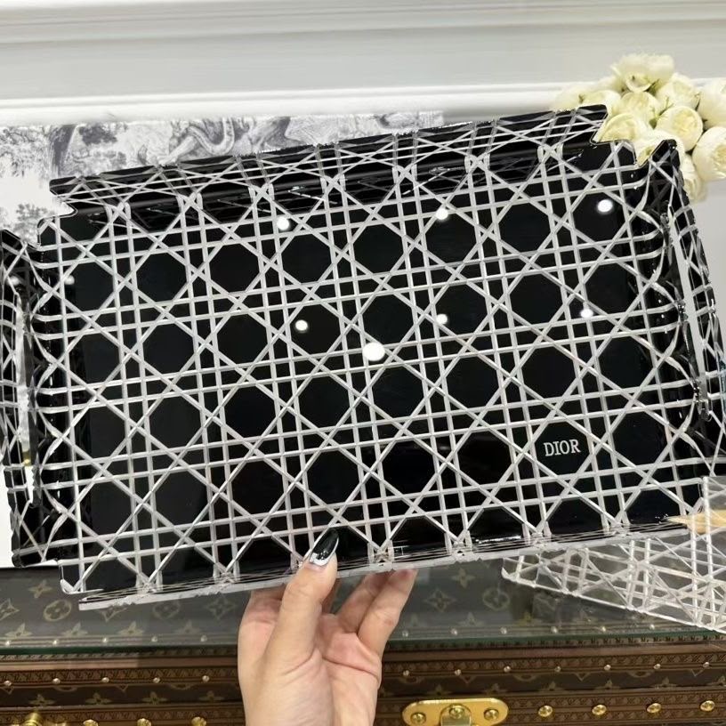 Christian Dior Checkered Pattern American Style Square Acrylic Resin Dishwasher Safe Transparent Glass Storage Tray