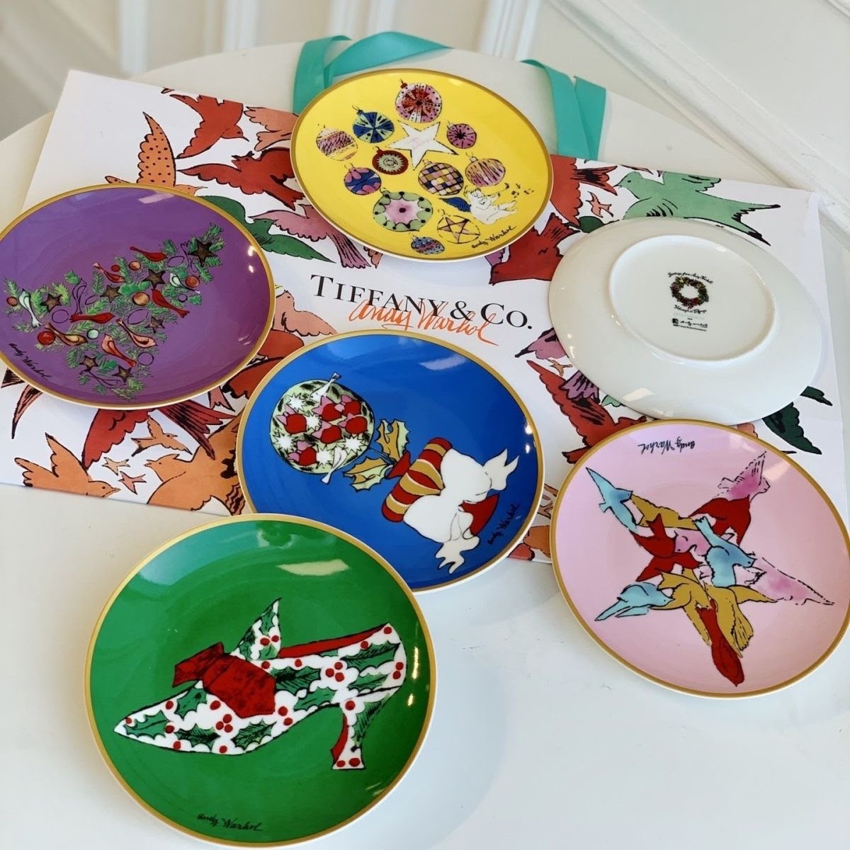 Tiffany & Co. x Andy Warhol Festive Bone China Set of 6 Dessert Plates