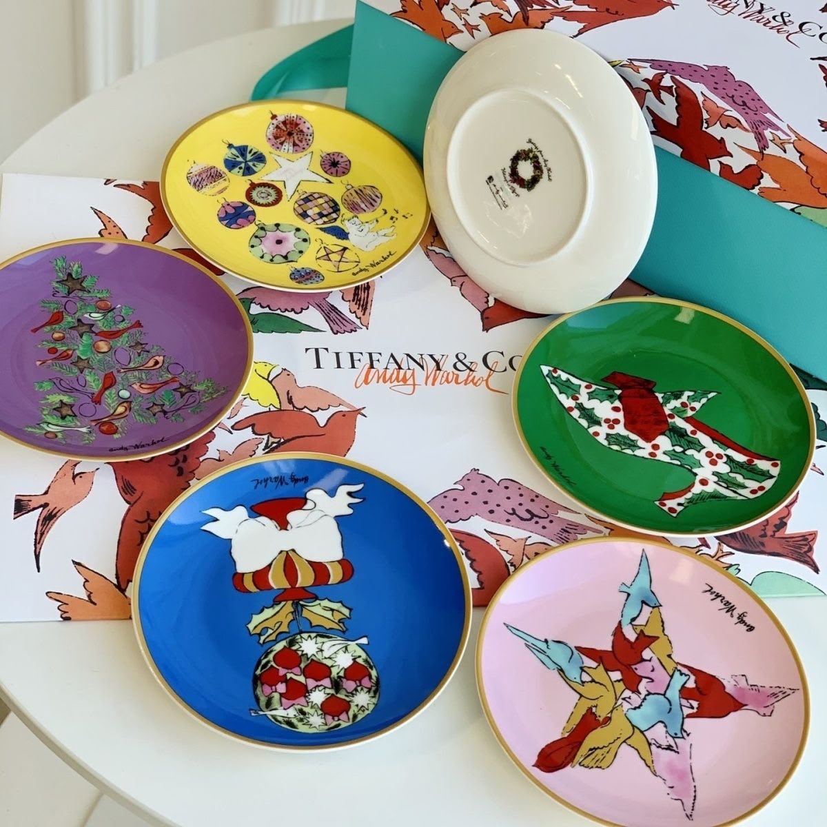 Tiffany & Co. x Andy Warhol Festive Bone China Set of 6 Dessert Plates