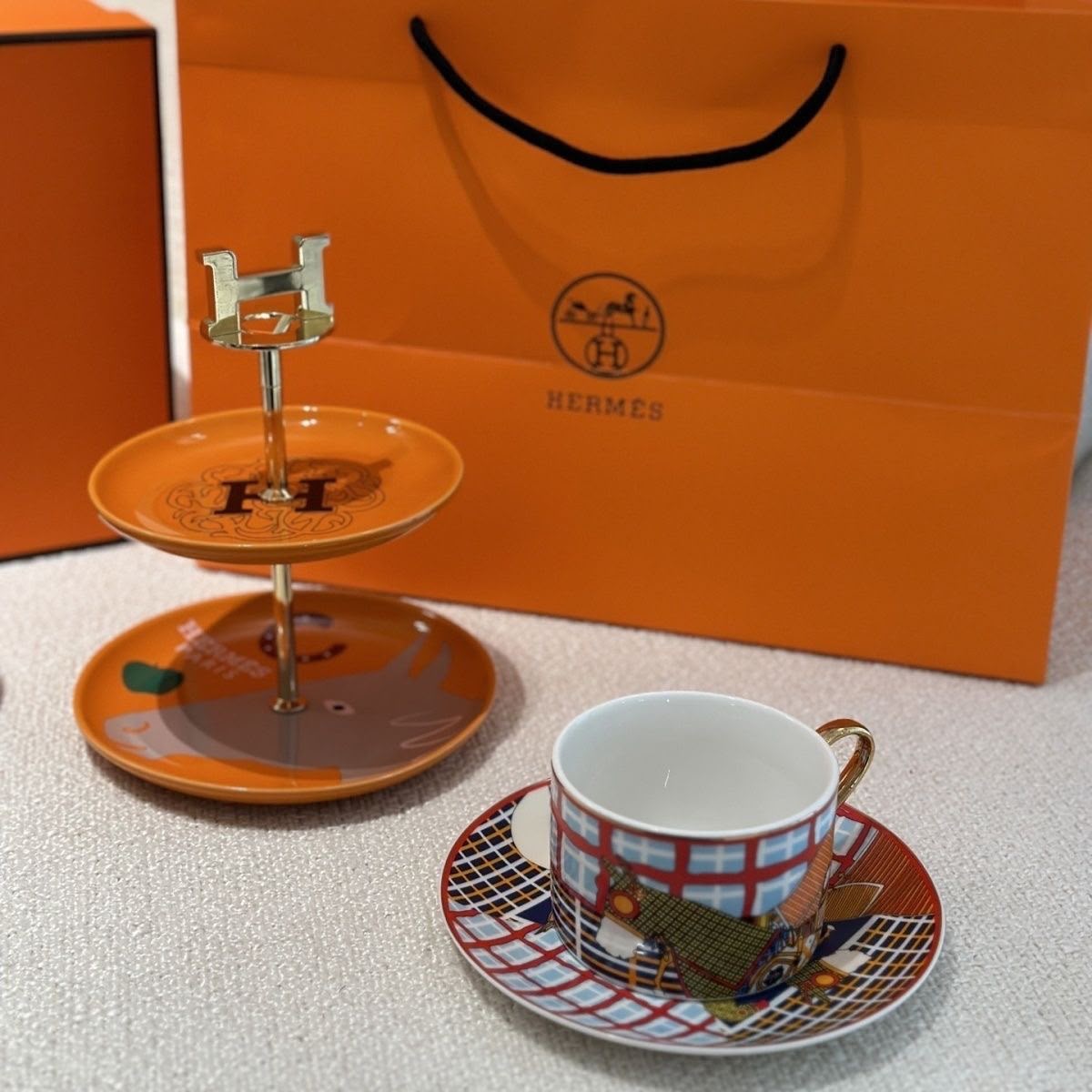 Hermès Home Collection New Afternoon Tea Coffee Cup Dessert Plate Set Of 3